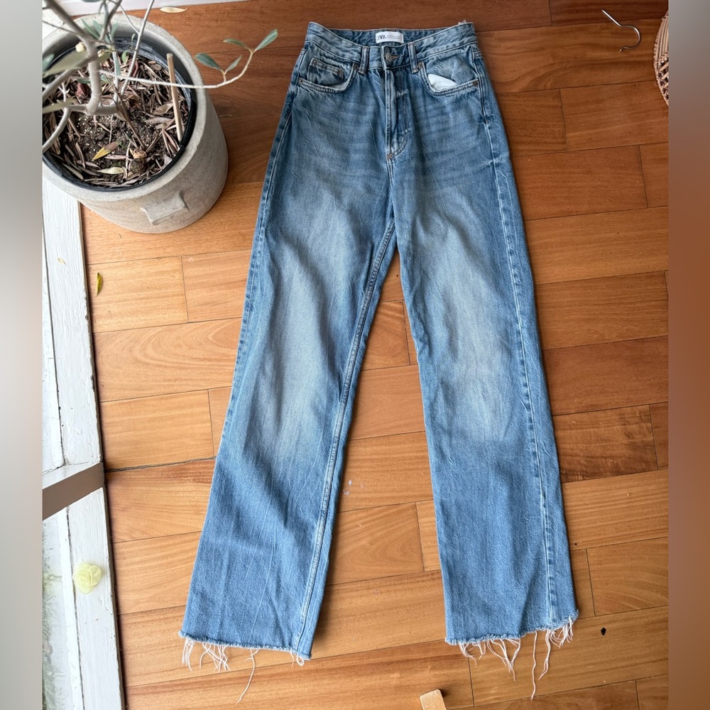 Zara Light Blue Straight-Leg Women's Jeans